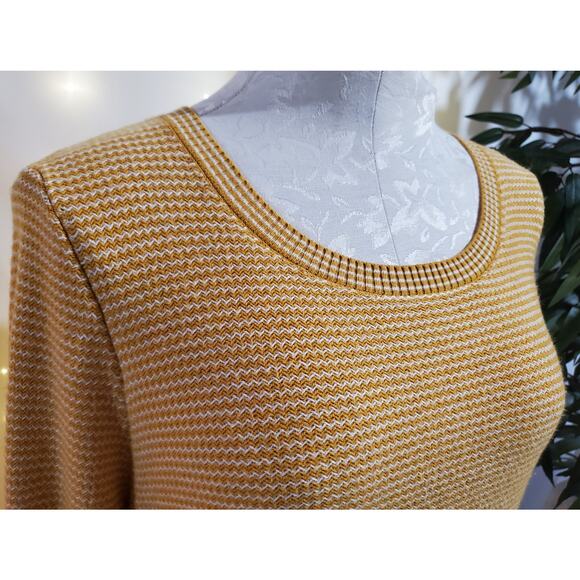 Talbots Chevron Zig Zag Yellow White Knit Puff Sleeve Sweater Womens Size L Soft - Picture 3 of 11
